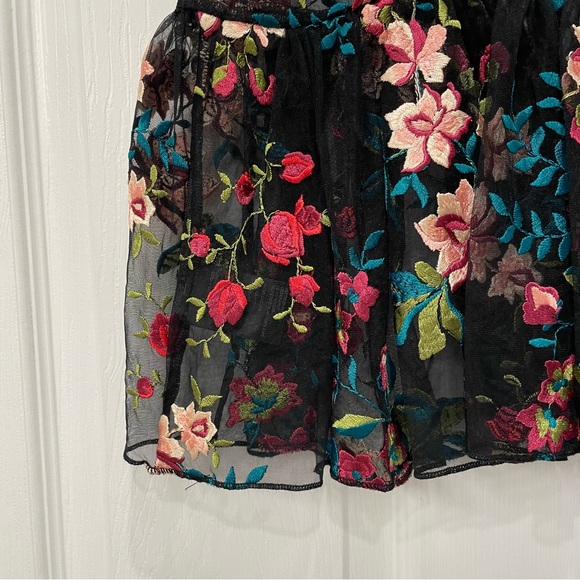 Urban Outfitters Ecote Sheer embroidered tank - Picture 8 of 15